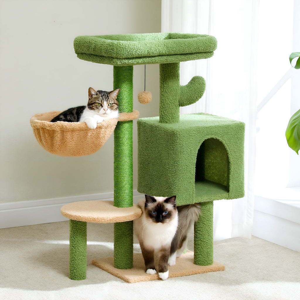 Arbre à chat vert original en forme de cactus